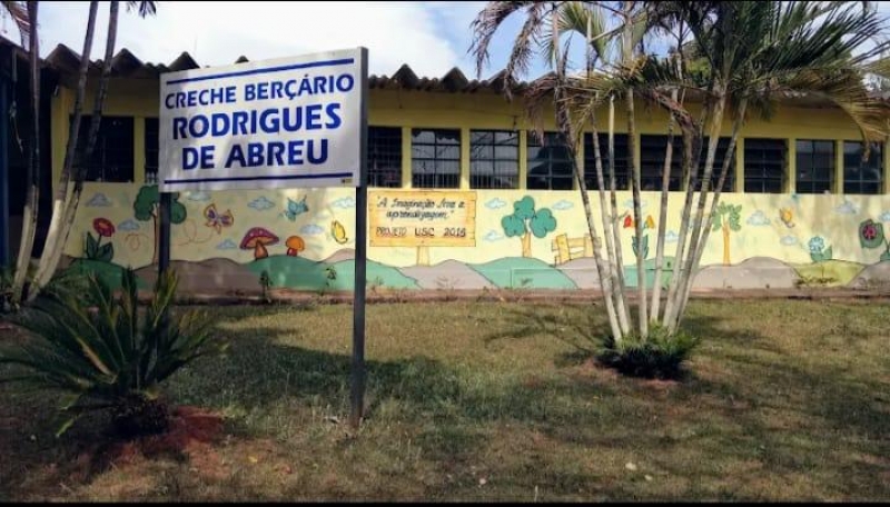 Registro institucional da Creche Rodrigues de Abreu